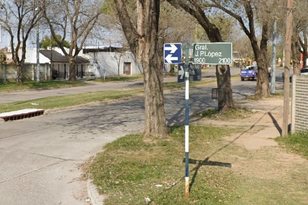 Barrio Los Nogales: vecinos reclaman que una calle cambie su sentido de circulación para “no lamentar accidentes”