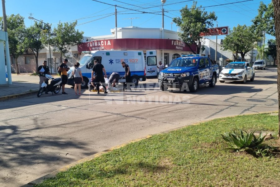 Esquina del accidente vial con un lesionado.