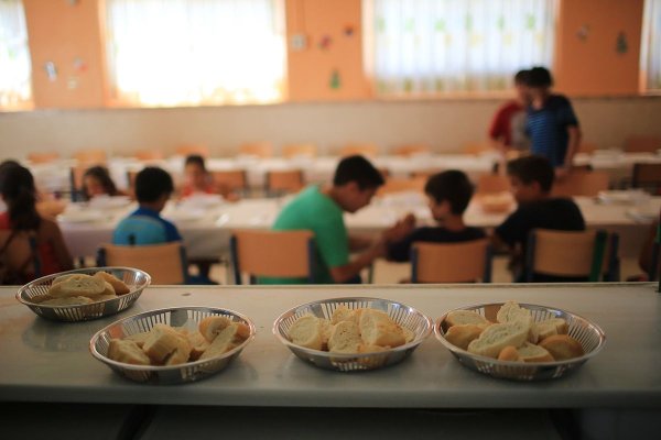 Los Sin Techo discontinuarán la copa de leche y la asistencia a comedores