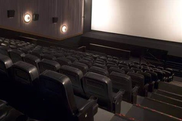 El cine en la ciudad registró una baja en la cantidad de espectadores:  ¿a qué se debe?