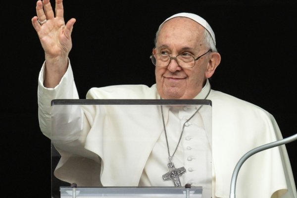 El Papa decidió no presidir el Vía Crucis y hay preocupación sobre su salud