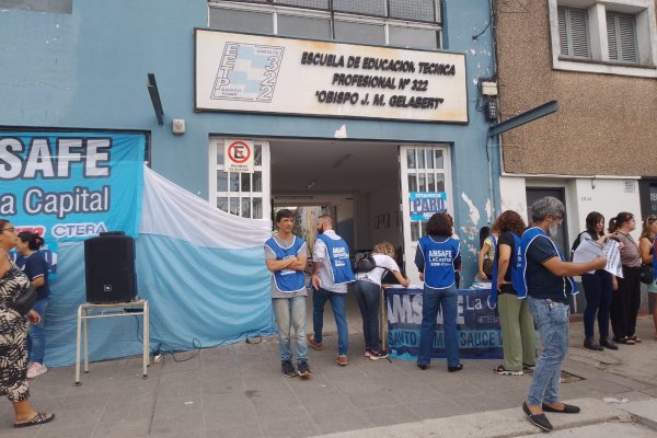 Nueva jornada de paro docente con el 100% de acatamiento