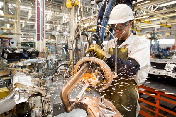 El índice de producción industrial manufacturero registró una caída interanual del 21,2% con respecto a marzo del 2023