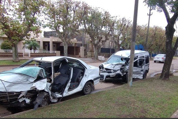 Tragedia en la Ruta Nacional N° 34 al colisionar un auto y un utilitario