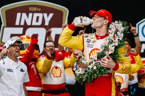 Josef Newgarden repitió victoria en Indy 500 en una dramática definición