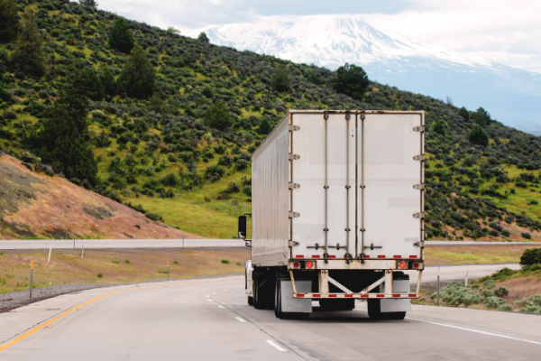 Los costos del transporte de cargas cerraron mayo con una fuerte desaceleración