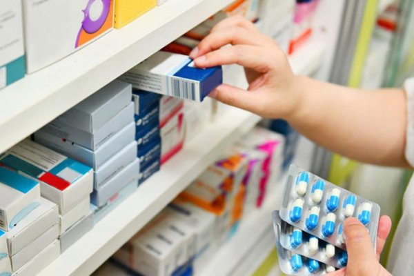 Nuevo aumento para los empleados de farmacias: cómo quedó la escala salarial