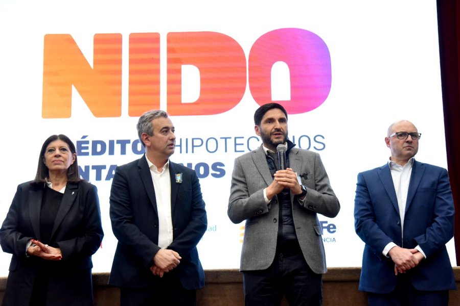 Pullaro anunció el lanzamiento de los Creditos Nido en el semestre pasado.