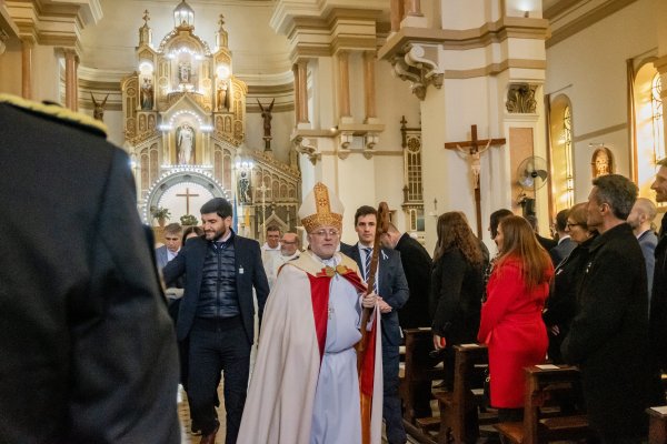 Te Deum del 9 de Julio: Monseñor Torres invitó a gobernar como timoneles en tiempos de tormenta