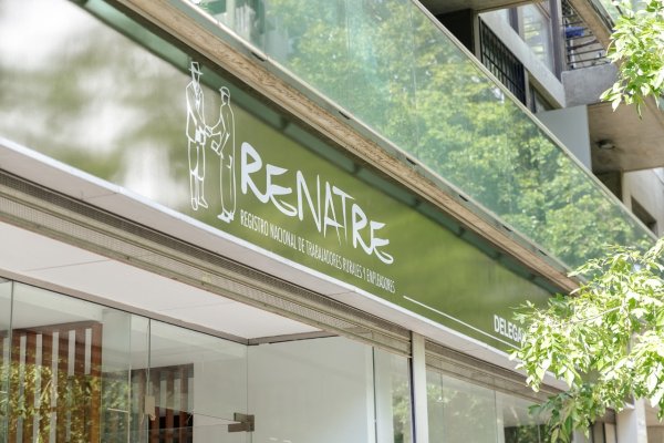 Santa Fe: RENATRE capacitó a profesionales de Ciencias Económicas de Santa Fe sobre registro y seguridad social rural
