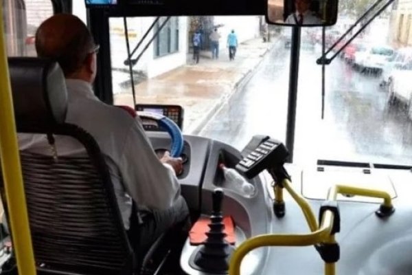 UTA Santa Fe advirtió sobre un paro de colectiveros: ¿afectará al transporte interurbano?