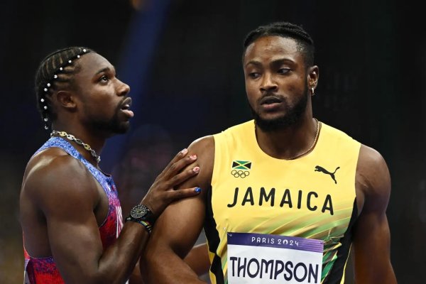 JJOO: En los 100 metros llanos masculinos, Noah Lyles ganó el oro por milímetros