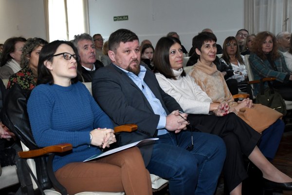 Sunchales: se desarrolló el Encuentro Regional de Mujeres Líderes con la presencia de Pablo Pinotti y Clara García