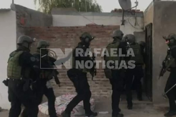 Múltiples allanamientos en San Vicente por microtráfico de drogas: hay detenidos y prófugos