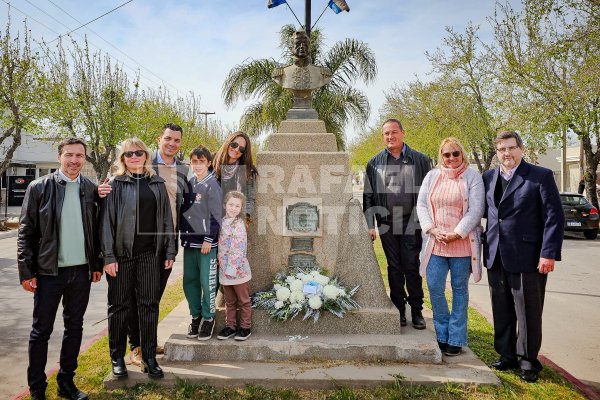 En Humberto también se rindió homenaje a San Martín