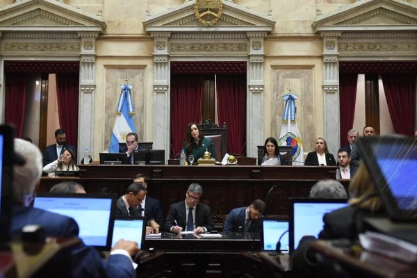 El Senado aprobó la nueva fórmula de movilidad jubilatoria y el Gobierno amenaza con vetarla