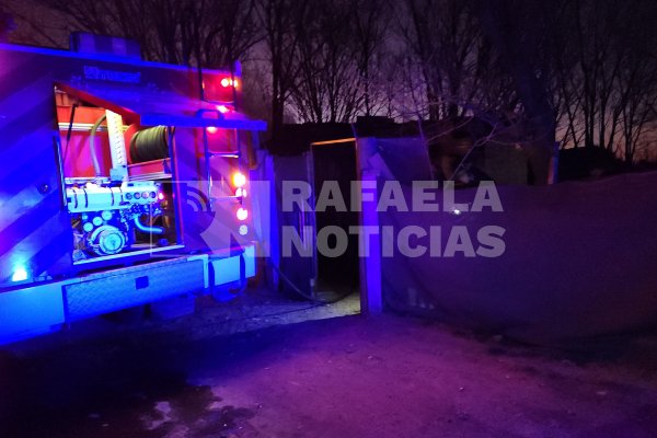 Susto por un incendio en una vivienda del Asentamiento Sur