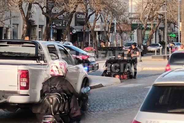 Gresca de lavacoches en pleno centro: dos a la comisaría