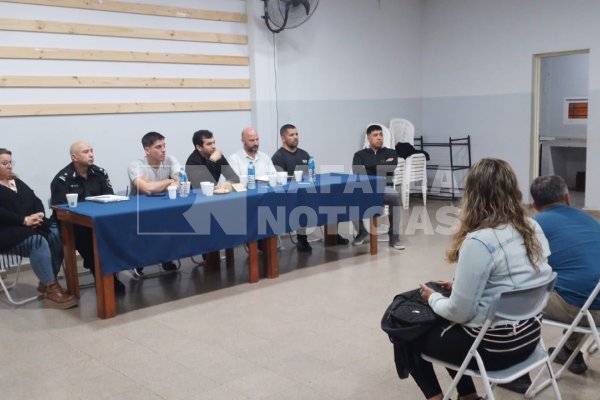 Residents of the San José and Los Arces neighborhoods expressed their concern about insecurity