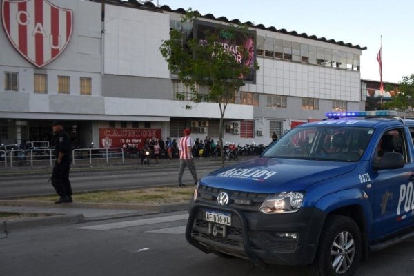 Imputaron a dos hombres por los disparos realizados frente a la cancha de Unión