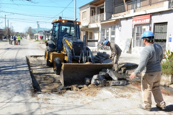 Con una inversión de más de $889 millones, se licitó la segunda etapa del Plan Integral de Bacheo