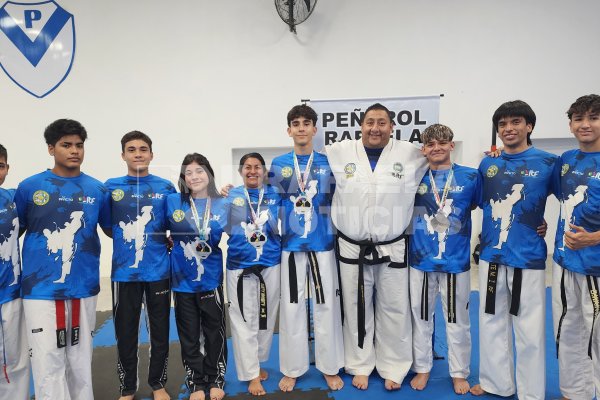 Talento rafaelino: jóvenes de Peñarol brillaron en la Copa del Mundo de Taekwondo