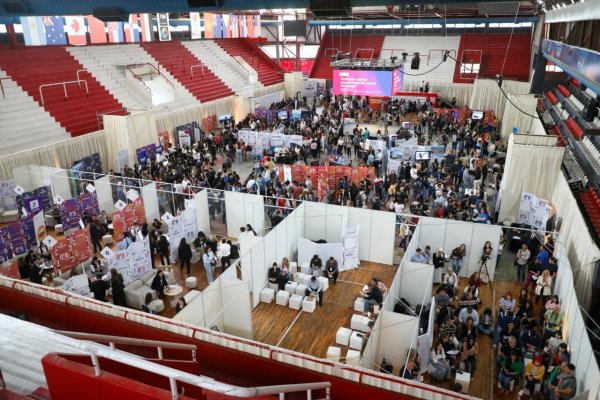 Expo Empleo en Santa Fe: 5.600 inscriptos y 1.300 encuentros