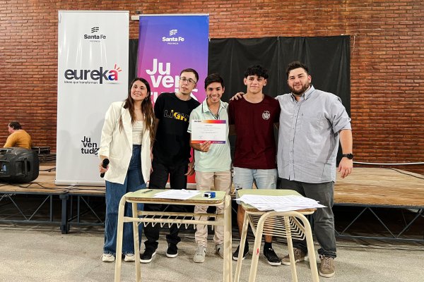 Jóvenes humbertinos tuvieron destacada participación con sus proyectos en EUREKA