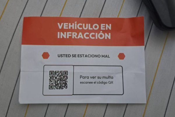 Advierten por fraudulentos códigos QR con falsas multas