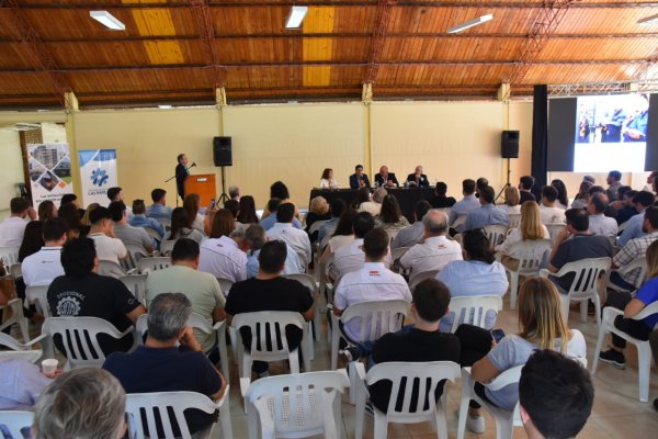 El ITEC Rafaela recibió un reconocimiento en el evento “El Futuro del Talento en la Industria”