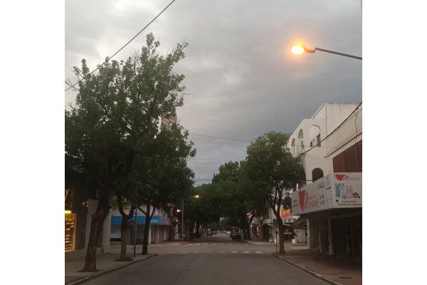 Rigen condiciones de alerta meteorológico y hay lluvias en la región