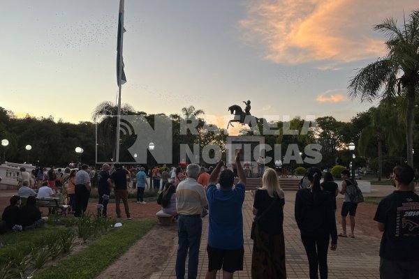 Se desarrolló la “Reunión Unida” en la Plaza 25 de mayo en Rafaela