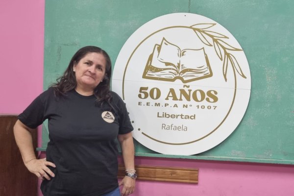 Terminó la secundaria en Rafaela a los 51 años: "Me llena de orgullo saber lo que logré"