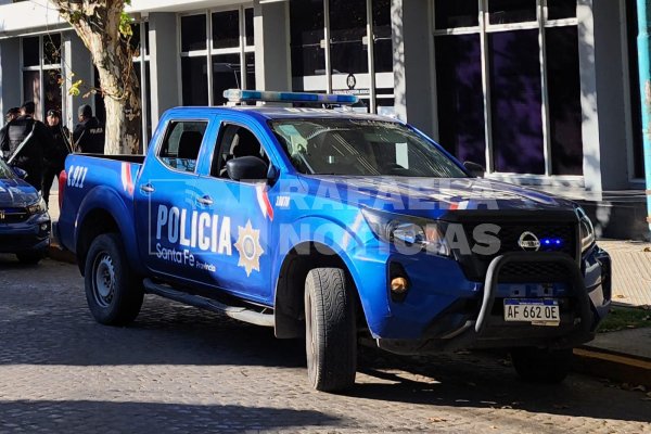 Provincia invertirá más de 13 mil millones de pesos en la compra de 300 camionetas para la policía