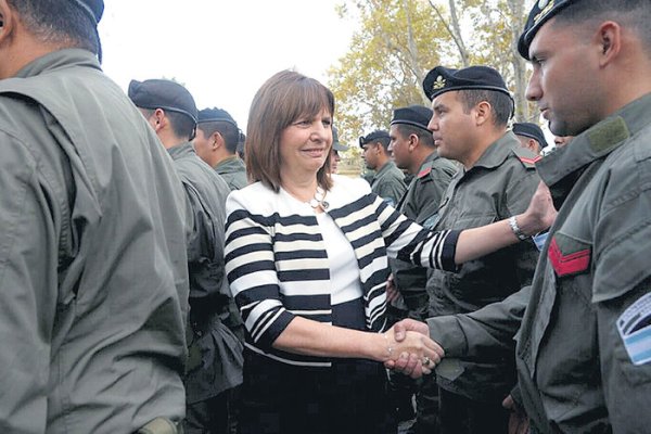 ¿De qué se trata el regreso del servicio cívico anunciado por Patricia Bullrich?