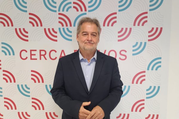 Roberto Mirabella: "Soy opositor a Milei porque la gran mayoría de las decisiones que tomó joden a Santa Fe"