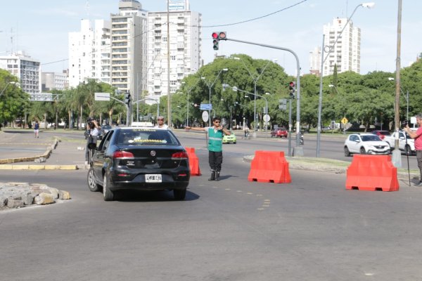 Modifican la circulación en la rotonda de Alem y Belgrano