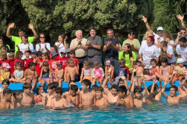 Goity: “El trabajo entre Provincia y los gobiernos locales es fundamental para el desarrollo de las Escuelas de Verano”