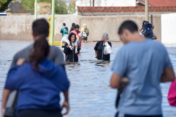 La triste situación en Bahía Blanca: aumentan los fallecidos y personas desaparecidas