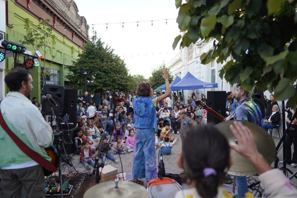 Arte, feria y conciencia: una jornada para celebrar y cuidar el planeta