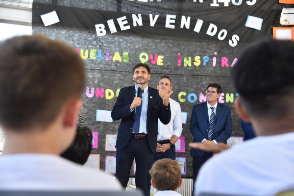 Maximiliano Pullaro inauguró una nueva escuela primaria en Pueblo Esther