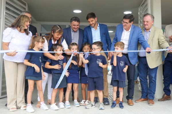 Pullaro inauguró obras en San Cristóbal: "La obra pública es desarrollo, genera trabajo, crecimiento económico y nos iguala"